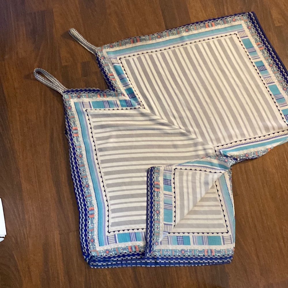 “Maurices” Lightweight and flowing multi-colored one sized Summer top.